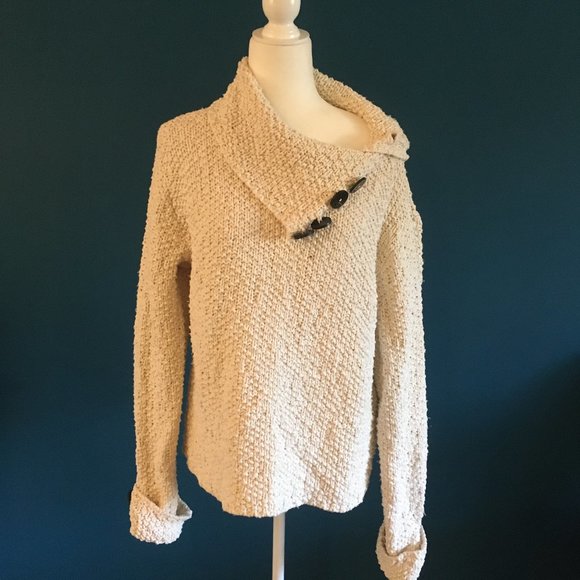 Chunky cream sweater by Willlow - Picture 9 of 9